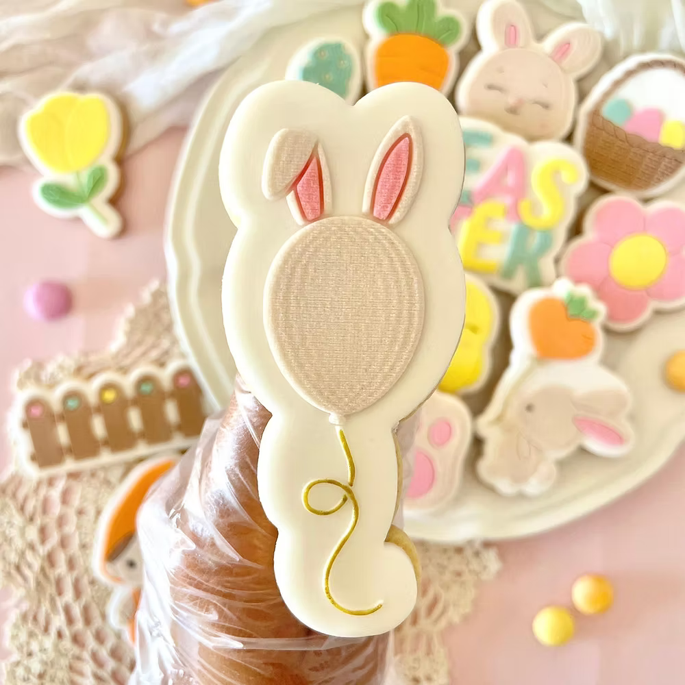 Tampon + emporte pièce #070 - Balloon with Bunny Ears - LM