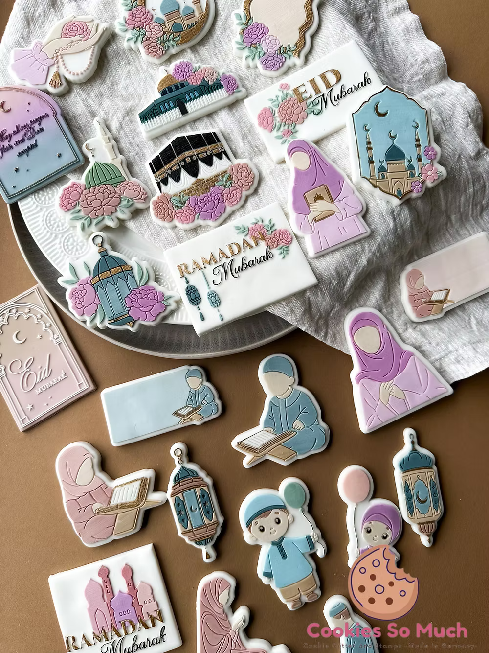 Tampon + Emporte-pièce Eid Mubarak avec des fleurs  - CSM