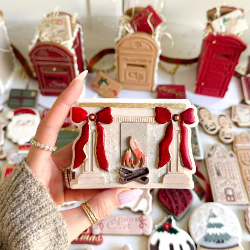 Tampon & cutters à biscuits 3D Cheminée festive avec nœuds - Lissie Lou