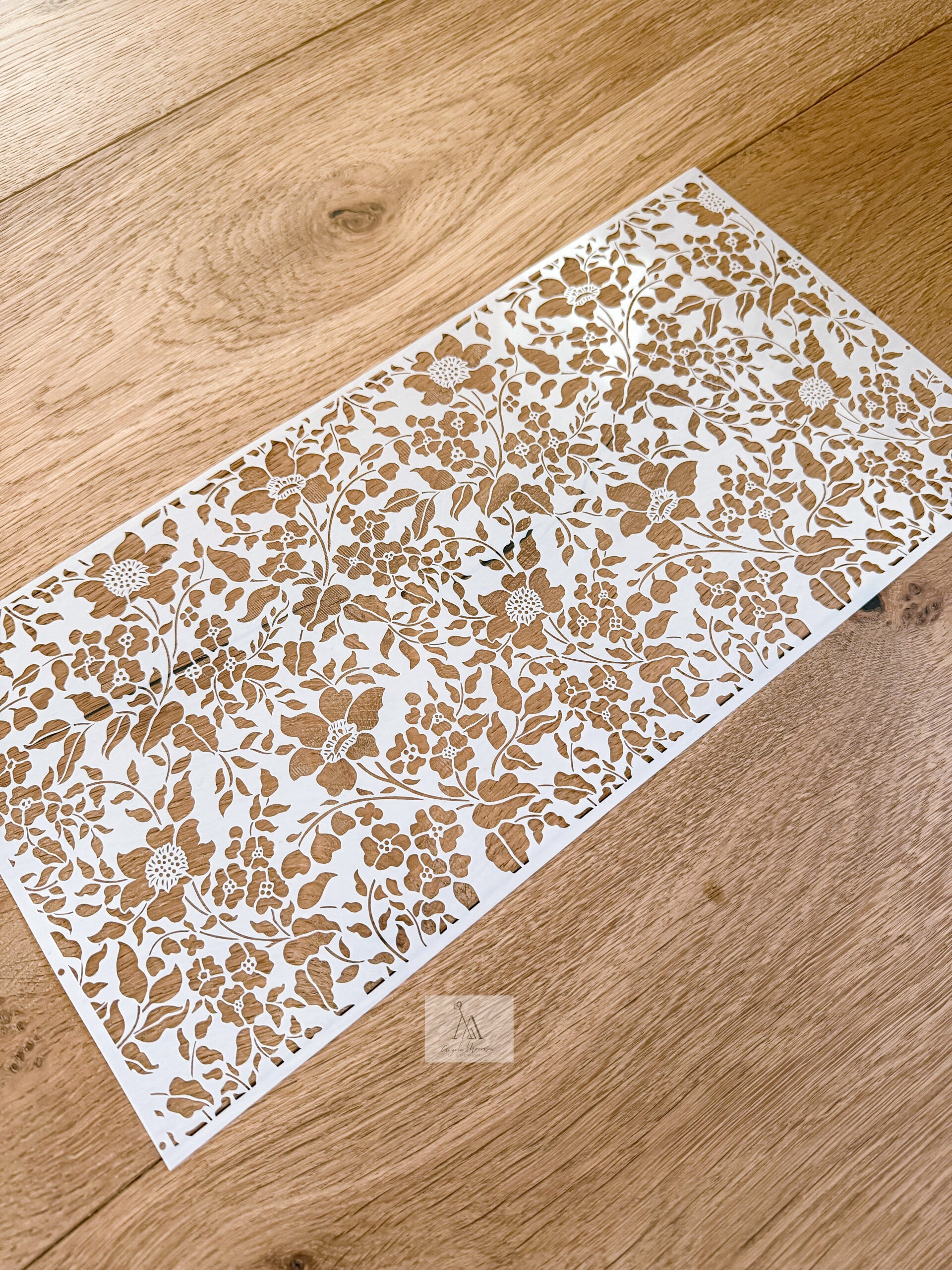 Pochoir Edelweiss - Angela Morrison