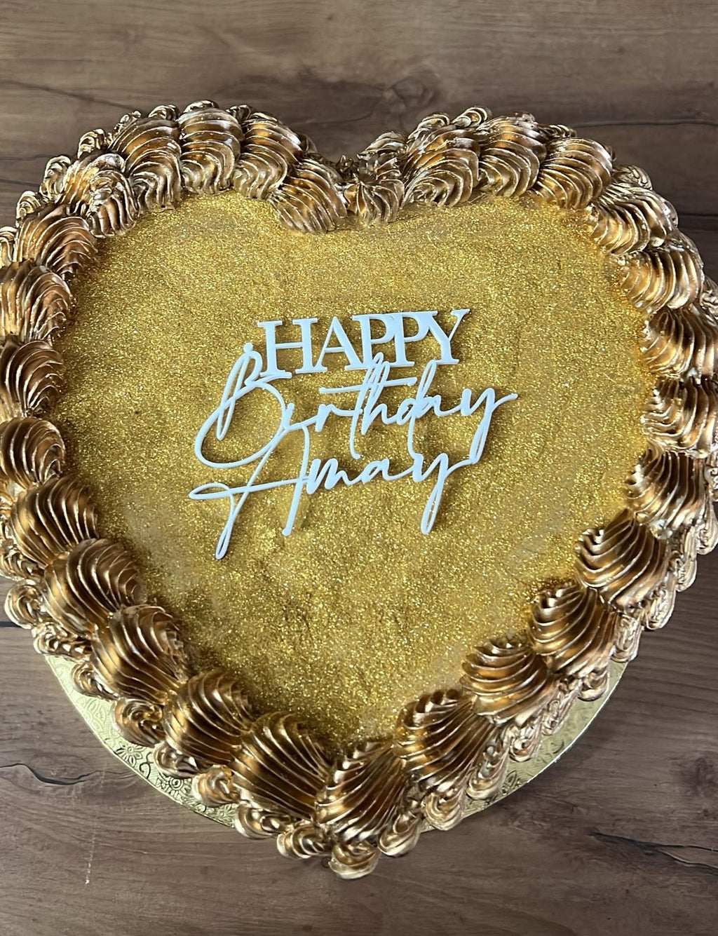 Face topper acrylique Happy Birthday + un mot ou un prénom (Délai de fabrication actuel 2 jours)